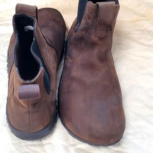 Lems Waterproof Chelsea boots men 11.5/women 13